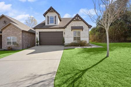 109 Harbour Town Circle