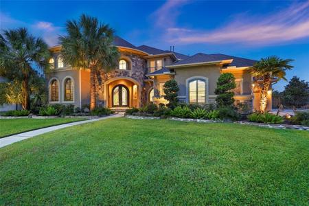 6214 Majestic Hill Drive