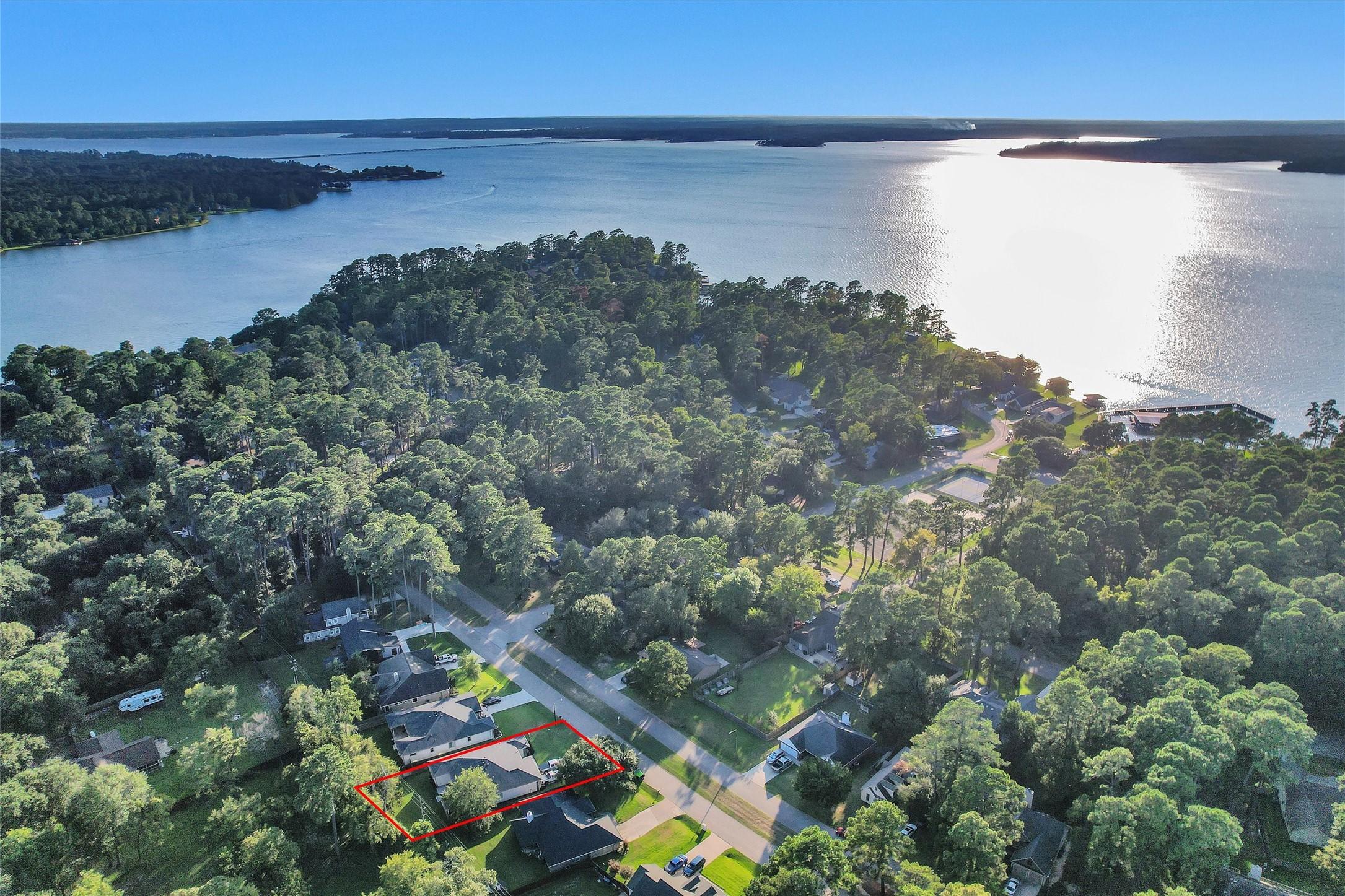 Image 2: Corinthian Point, a Lake Conroe waterfront communi