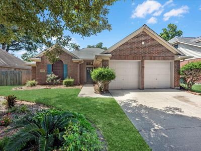 6315 New Oak Court