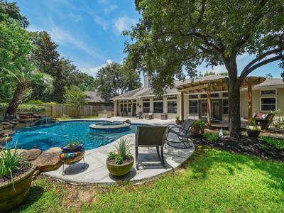 70 Prosewood Drive