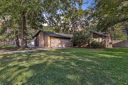 2103 Papoose Trail