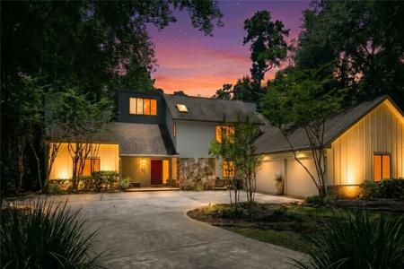 42 Skyflower Drive