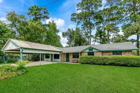108 Evergreen Point