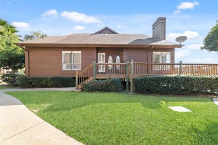 717 Davis Road