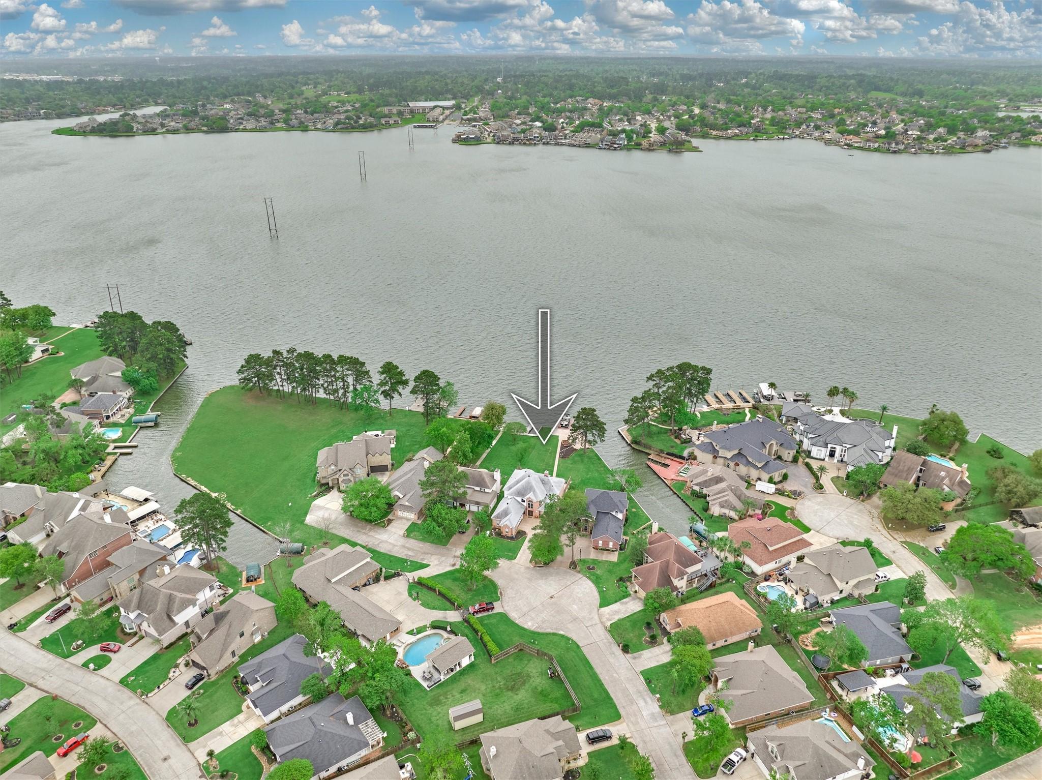 Image 3: This aerial view highlights this home's prime loca