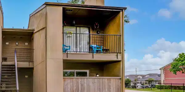 3300 Pebblebrook Drive