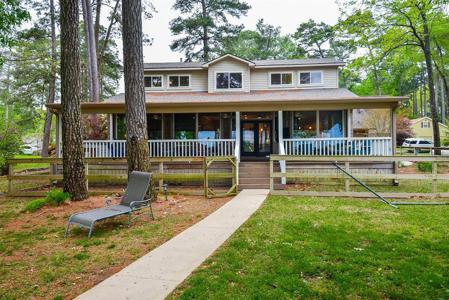 30 Beth Circle