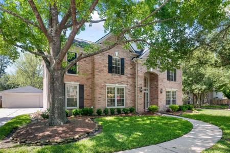2119 Prim Water Court