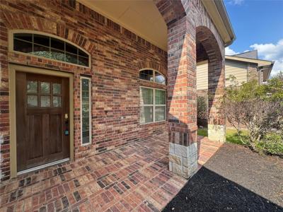 6 Painted Post Place