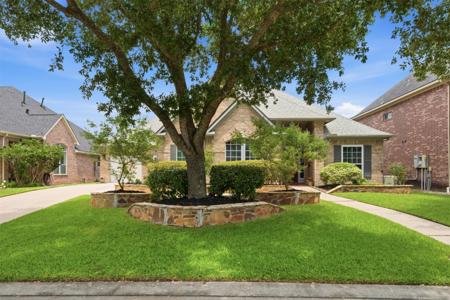 7515 Prairie Oak Trail