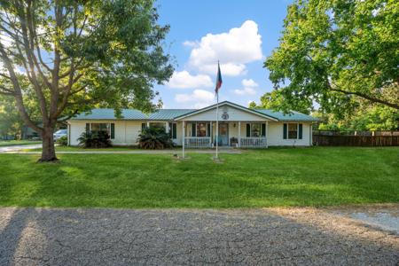 71 N Shady Oaks Drive Drive