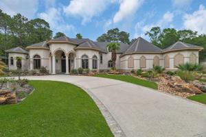 1430 Sheltering Oaks Lane