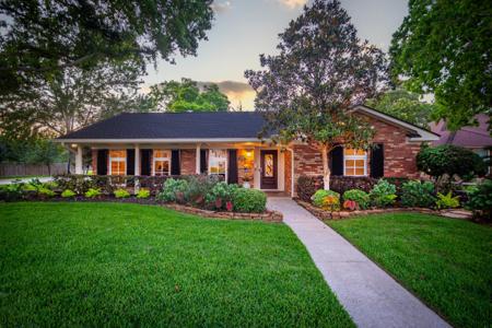 2503 Baycrest Drive