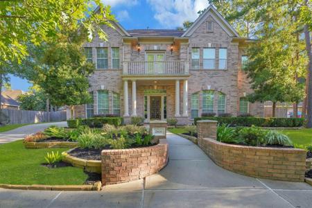 2806 Mountain Green Trail