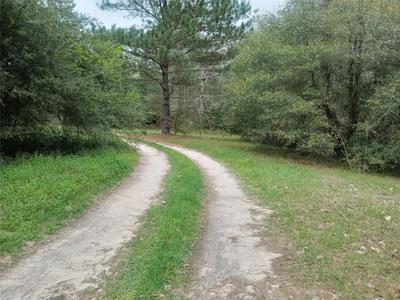 417 Sir Robert Burns Drive