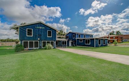 301 N Lakeshore Drive