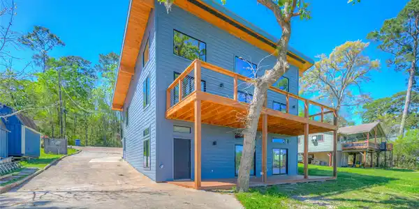 760 Northwood Drive