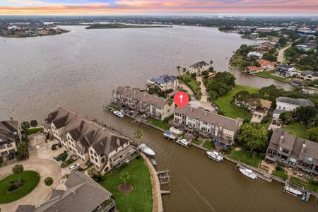 18507 Sandy Cove