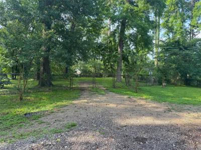 TBD Lakeshore /Black Walnut Drive