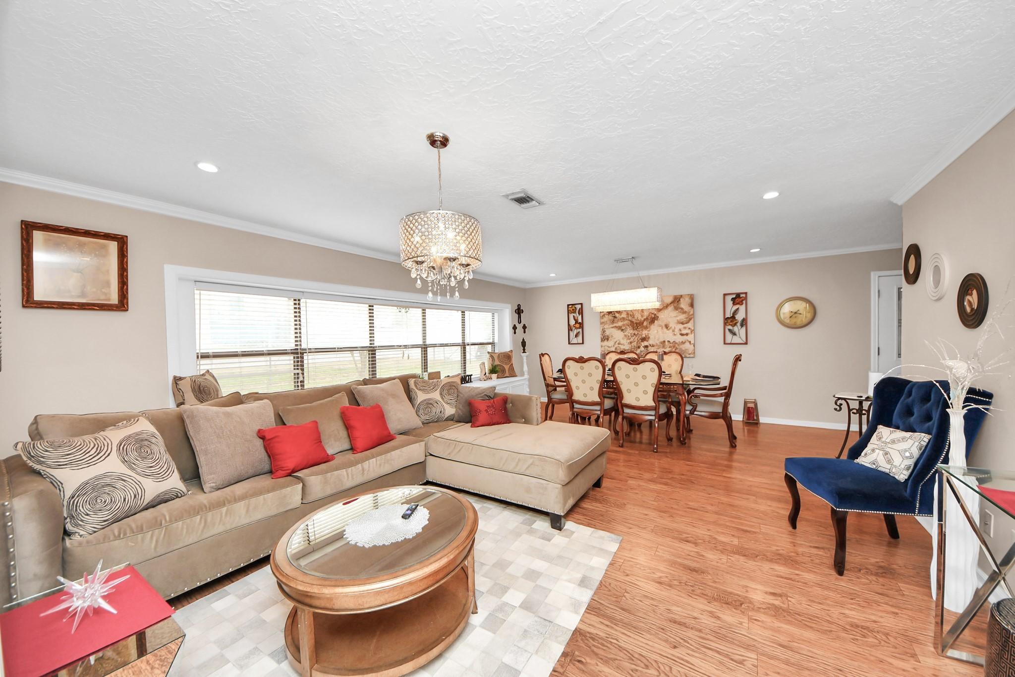 Image 4: Formal Living-Dining Room