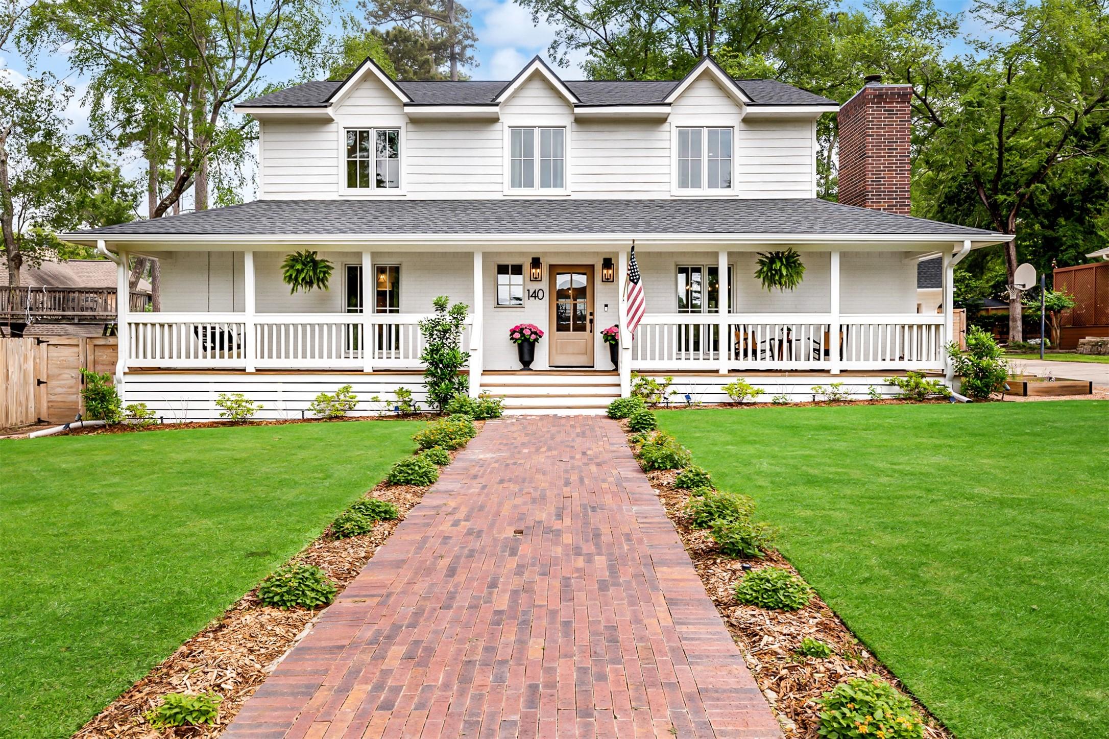 Image 1: TOTALLY RENOVATED! To the studs and back again in