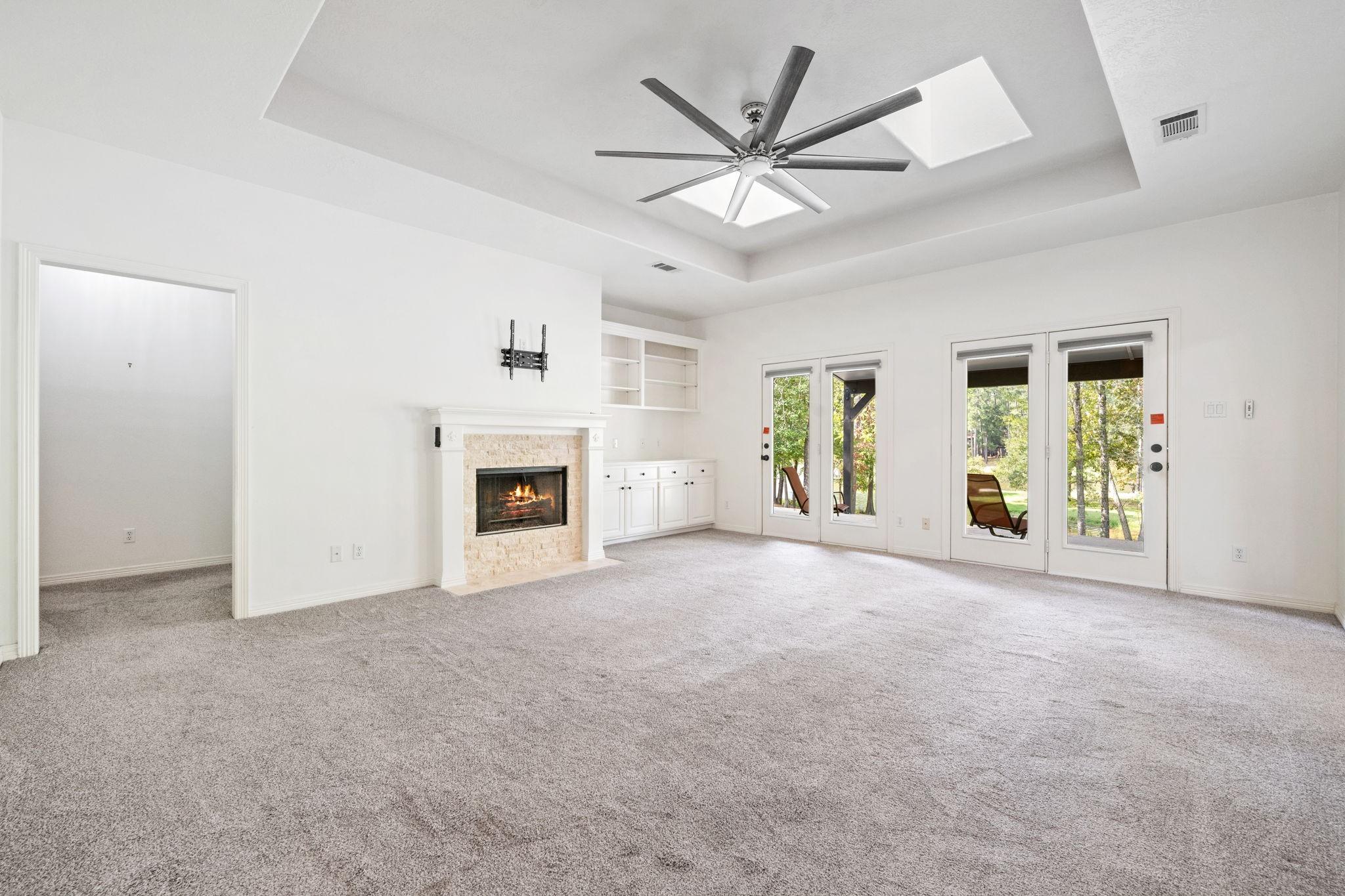 Image 1: Enjoy your spacious living room that overlooks you