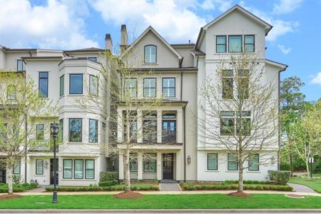 2523 Lake Front Circle