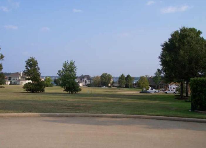 Image 1: Lot 16. Perfect for building with fabulous backyar