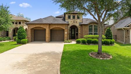 4926 Westchester Drive