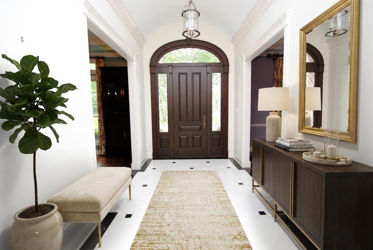 Image 4: All pics - virtually staged.  Welcome to a grand e