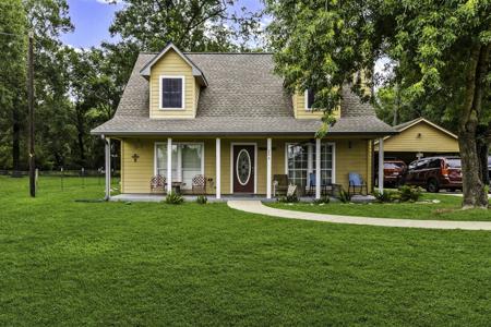 226 Crest Lane