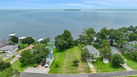 121 Paradise Trail