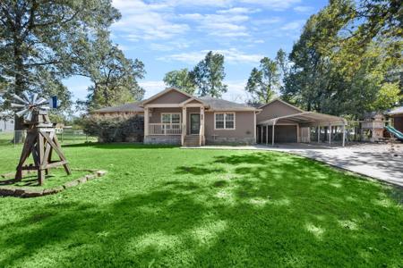 243 Oak Ridge Lane