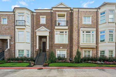 4619 Regent Manor Drive