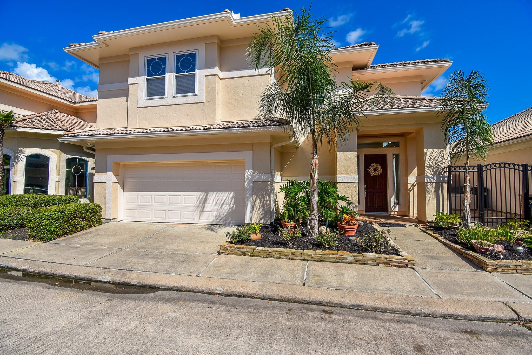 Image 4: Second view of this lovely home. Double wide drive