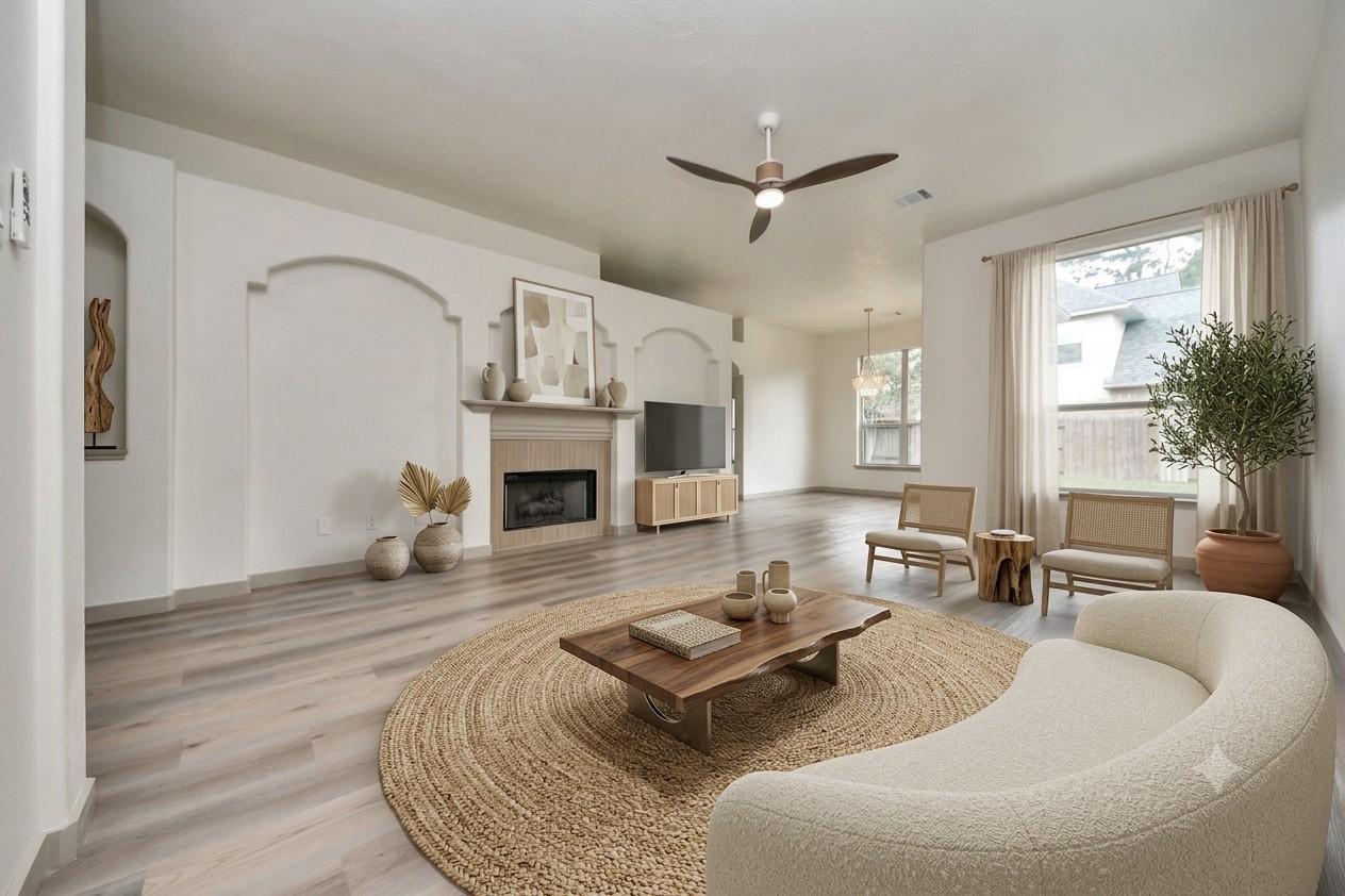 Image 4: virtually staged living room
