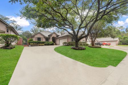 19310 Meadow Rose Court