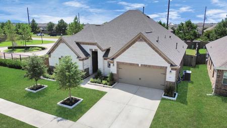 15703 Easton Gate Lane