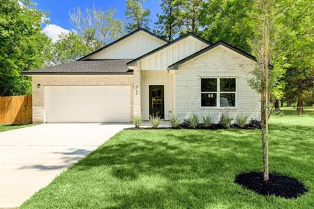 423 ELM Lake Drive