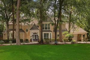 18 E Wedgewood Glen