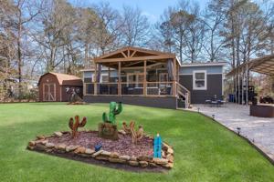 121 Antilles Drive