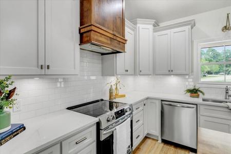 175 Woodcrest