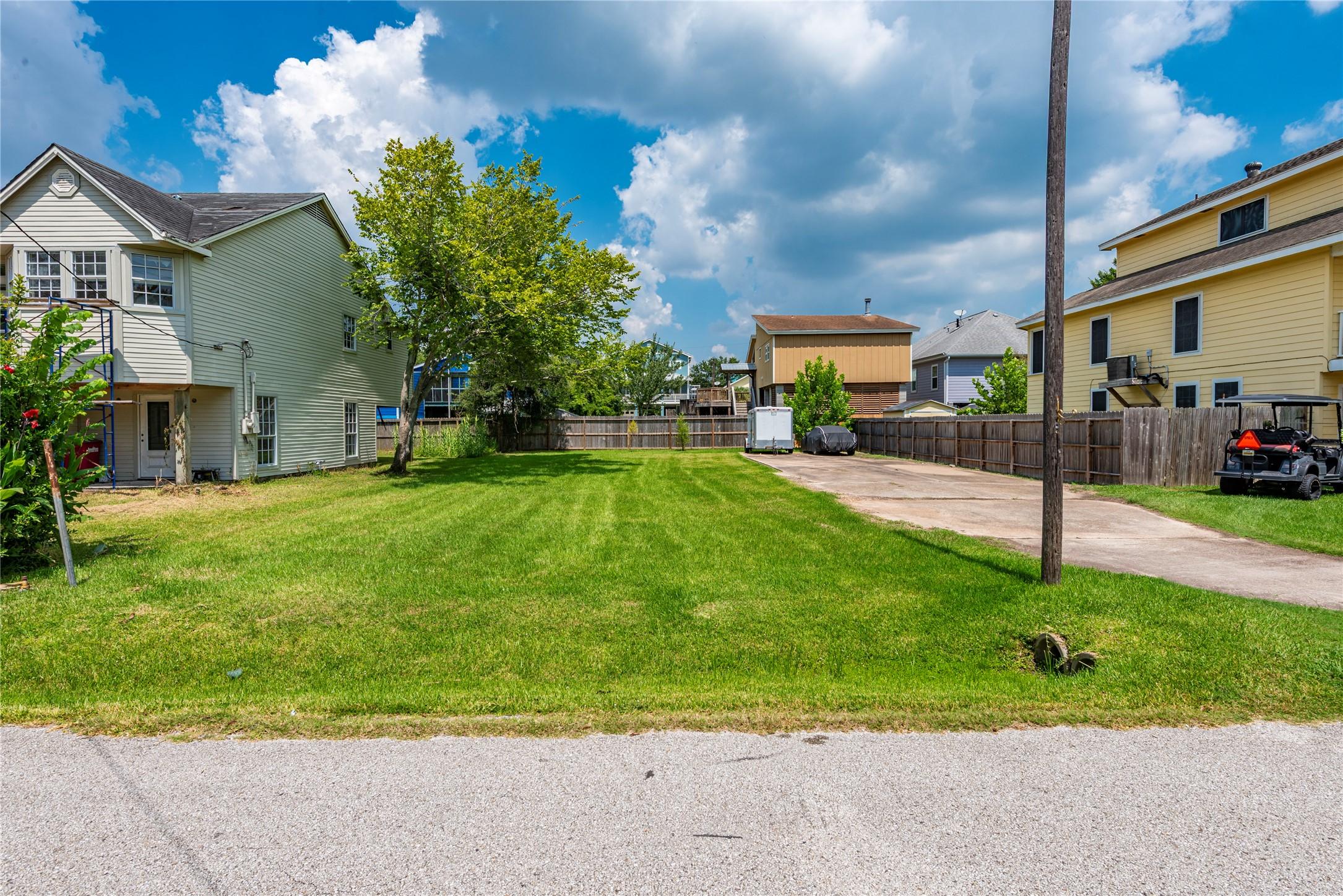 Image 3: Lot front elevation 60x100