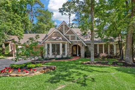 10 Cape Chestnut Drive