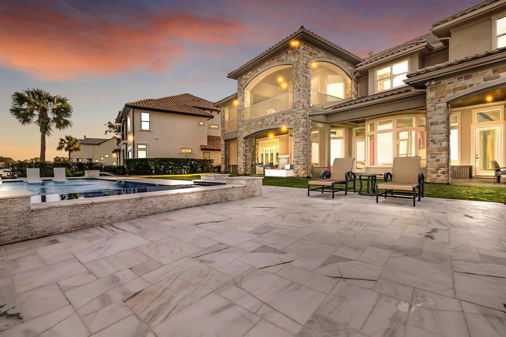 116 Bentwater Bay Drive, Montgomery, TX lhrmls01901503