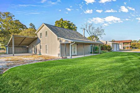 241 Bluff Drive