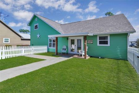 293 Emerald Lane