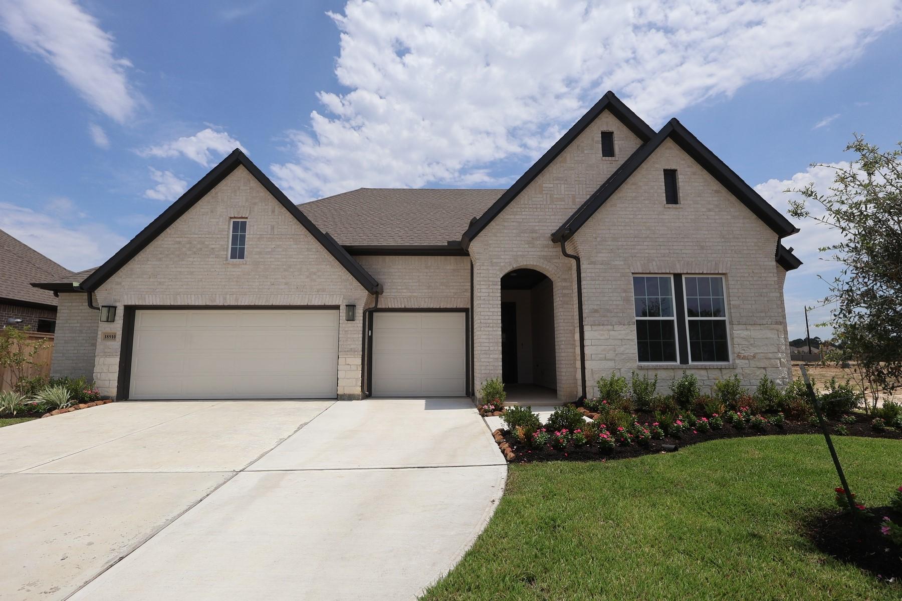 Image 1: Welcome to The Ridgegate by David Weekley Homes. *