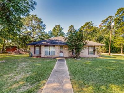 215 Valley View Drive